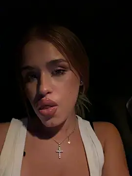 Snapshot of jessicablondexxx chatting on June 27, 2026, 10:49 pm jessicablondexxx online show from June 27, 2026, 10:49 pm
