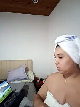 Snapshot of JoslinEvanss chatting on April 30, 2026, 1:40 pm JoslinEvanss online show from April 30, 2026, 1:40 pm