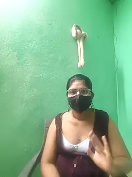 Snapshot of Sameera-sexy chatting on May 10, 2026, 5:37 pm Sameera-sexy online show from May 10, 2026, 5:37 pm