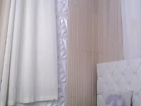 twerkitlike twinkle online show from July 25, 2026, 7:05 am