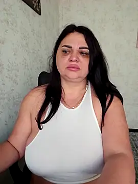 Snapshot of -CUTE-EVVIL- chatting on May 19, 2026, 5:58 am -CUTE-EVVIL- online show from May 19, 2026, 5:58 am