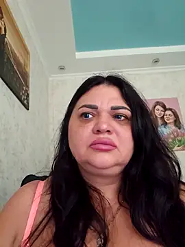 Snapshot of -CUTE-EVVIL- chatting on May 17, 2026, 6:35 am -CUTE-EVVIL- online show from May 17, 2026, 6:35 am