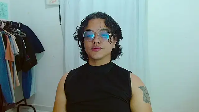 Snapshot of Diane_exotic chatting on July 31, 2026, 11:13 pm Diane exotic online show from July 31, 2026, 11:13 pm
