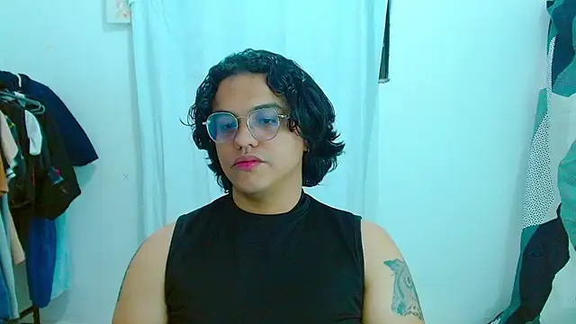 Snapshot of Diane_exotic chatting on July 30, 2026, 1:05 am Diane exotic online show from July 30, 2026, 1:05 am