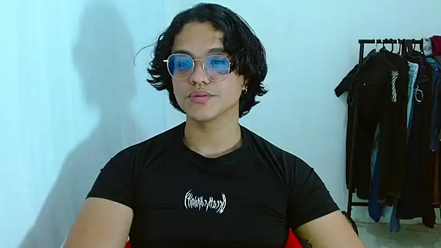 Snapshot of Diane_exotic chatting on June 24, 2026, 12:20 am Diane exotic online show from June 24, 2026, 12:20 am
