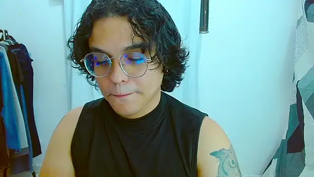 Snapshot of Diane_exotic chatting on July 26, 2026, 12:17 am Diane exotic online show from July 26, 2026, 12:17 am