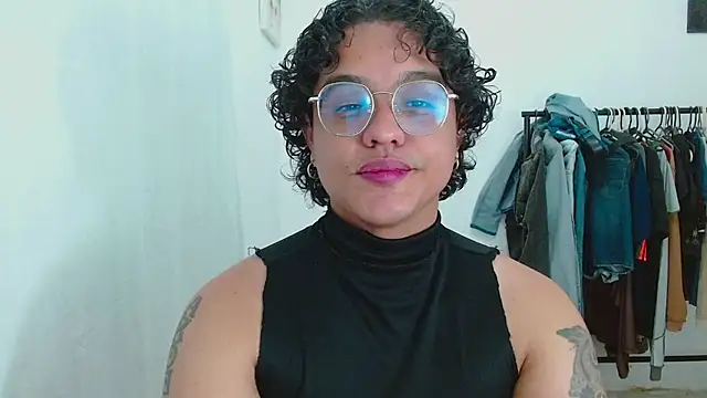 Diane exotic online show from May 19, 2026, 1:56 am