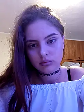 Miss-Venom online show from May 4, 2026, 8:44 pm