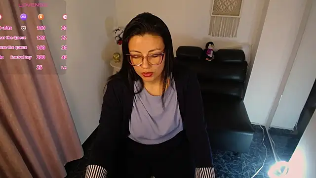 Snapshot of Valeri_bj chatting on May 15, 2026, 7:45 pm Valeri bj online show from May 15, 2026, 7:45 pm