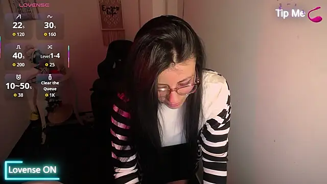 Snapshot of Valeri_bj chatting on July 27, 2026, 9:11 pm Valeri bj online show from July 27, 2026, 9:11 pm