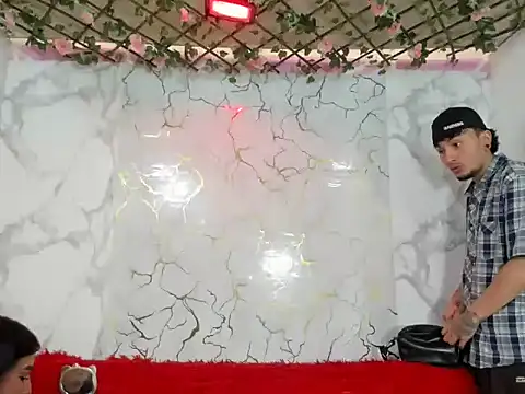 mavisss333 online show from April 25, 2026, 3:31 pm