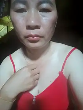 Snapshot of Lella_01 chatting on June 3, 2026, 1:39 am Lella 01 online show from June 3, 2026, 1:39 am