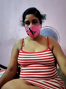 Snapshot of Rulali_44 chatting on April 26, 2026, 6:05 pm Rulali 44 online show from April 26, 2026, 6:05 pm