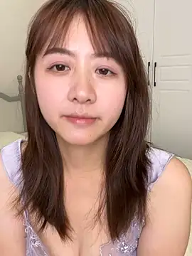 Snapshot of Yang_127 chatting on July 1, 2026, 1:44 pm Yang 127 online show from July 1, 2026, 1:44 pm