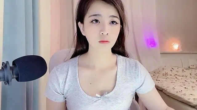 amy-6668 online show from June 28, 2026, 3:13 am