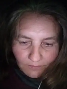 Snapshot of IrisMaris37 chatting on May 29, 2026, 4:02 pm IrisMaris37 online show from May 29, 2026, 4:02 pm