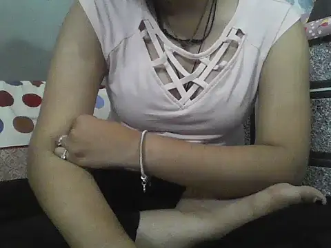 Snapshot of Brown_Kudiii chatting on May 10, 2026, 4:42 pm Brown Kudiii online show from May 10, 2026, 4:42 pm