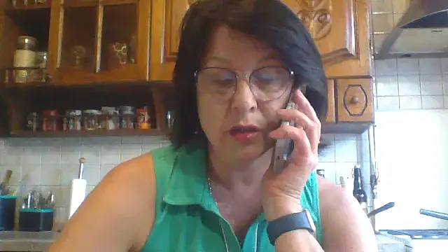 Fiona06 online show from May 17, 2026, 2:28 pm