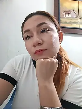 Luna Morch online show from June 22, 2026, 1:44 am