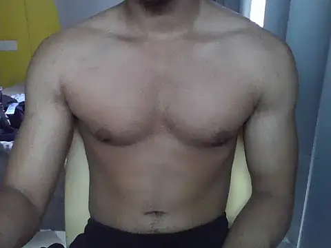 Snapshot of Zoofmeh chatting on May 4, 2026, 5:00 am Zoofmeh online show from May 4, 2026, 5:00 am