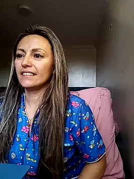 Snapshot of Angel_Nova_ chatting on May 25, 2026, 9:24 pm Angel Nova online show from May 25, 2026, 9:24 pm