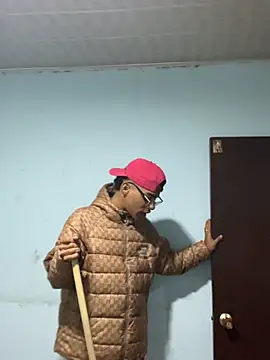 Snapshot of Antonelo_blake chatting on June 30, 2026, 12:32 am Antonelo blake online show from June 30, 2026, 12:32 am
