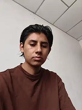 Snapshot of Ericef chatting on June 4, 2026, 6:34 pm Ericef online show from June 4, 2026, 6:34 pm