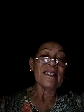 Snapshot of mouth22 chatting on May 2, 2026, 2:22 pm mouth22 online show from May 2, 2026, 2:22 pm