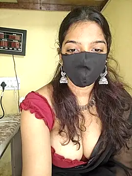 Snapshot of vanika2000 chatting on July 21, 2026, 4:25 am vanika2000 online show from July 21, 2026, 4:25 am