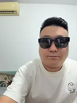 Snapshot of langzi-888 chatting on June 7, 2026, 2:11 pm langzi-888 online show from June 7, 2026, 2:11 pm