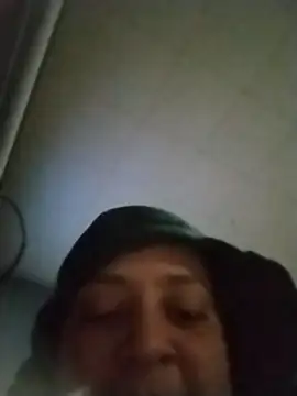 wetandtightcoochie online show from May 6, 2026, 4:05 am
