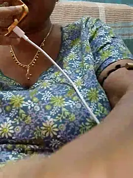 Snapshot of Gulapi_N chatting on July 21, 2026, 2:18 pm Gulapi N online show from July 21, 2026, 2:18 pm