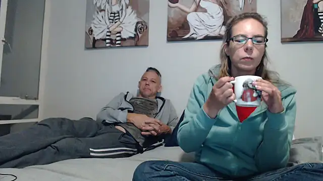 Snapshot of blondiesin50 chatting on June 12, 2026, 9:23 pm blondiesin50 online show from June 12, 2026, 9:23 pm