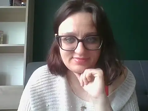 Snapshot of sensual_paris chatting on May 11, 2026, 5:42 am sensual paris online show from May 11, 2026, 5:42 am