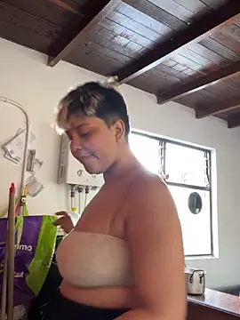 Snapshot of A_CURVY_HOT chatting on May 20, 2026, 2:47 pm A CURVY HOT online show from May 20, 2026, 2:47 pm