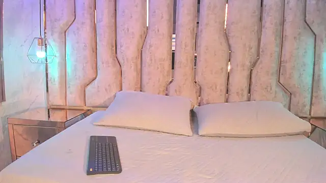 Snapshot of chica_nocturna25 chatting on July 27, 2026, 3:13 am chica nocturna25 online show from July 27, 2026, 3:13 am