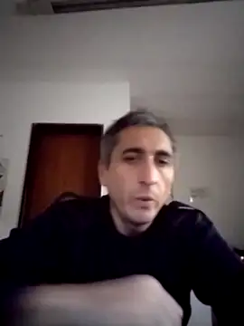 Snapshot of Alejandro83bsf chatting on May 25, 2026, 11:20 am Alejandro83bsf online show from May 25, 2026, 11:20 am