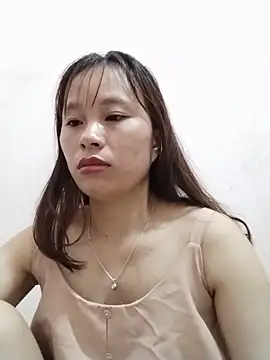 -Natina- online show from May 22, 2026, 4:21 am