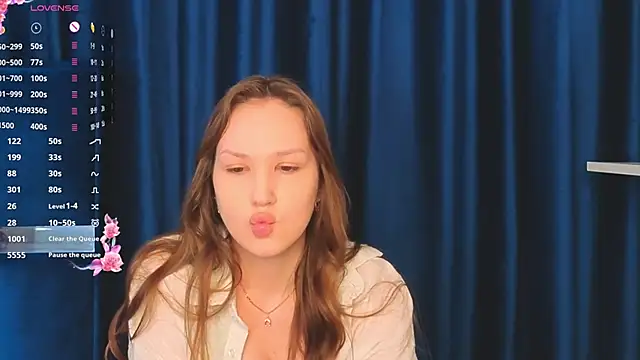 Snapshot of GitaBitetto chatting on May 22, 2026, 6:55 am GitaBitetto online show from May 22, 2026, 6:55 am