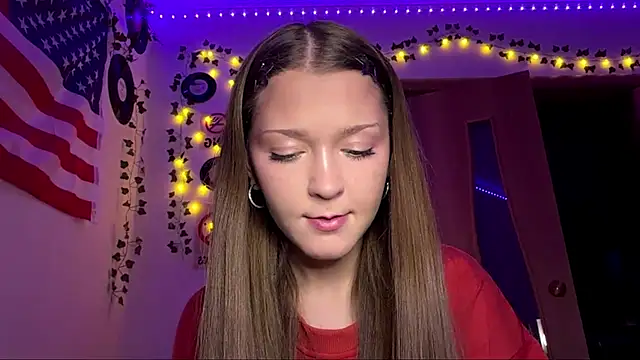 Snapshot of JessVibe_1 chatting on April 29, 2026, 3:27 pm JessVibe 1 online show from April 29, 2026, 3:27 pm