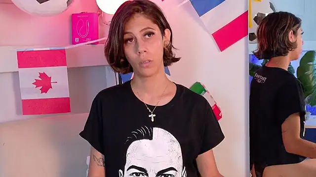 ZoeyPetit online show from June 29, 2026, 8:08 pm