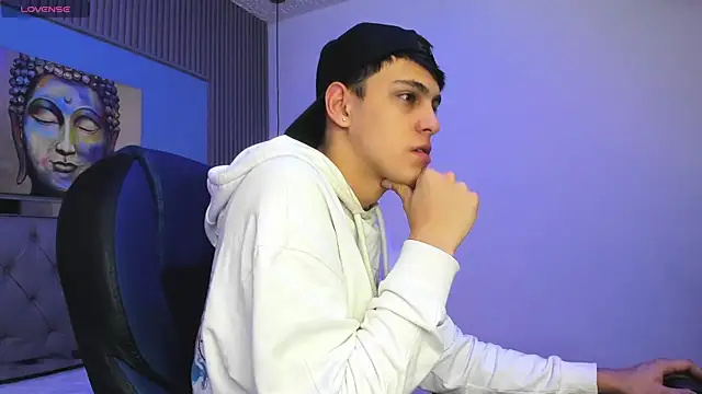 Ethanx18  online show from June 27, 2026, 4:40 am