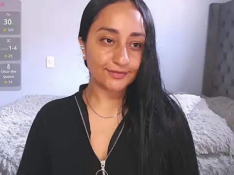 erotic lov online show from June 16, 2026, 5:24 pm