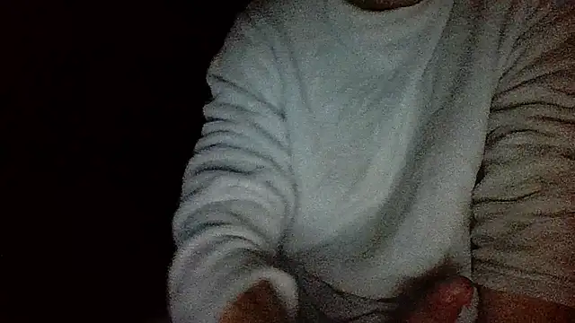 marfim1997 online show from April 27, 2026, 11:36 pm