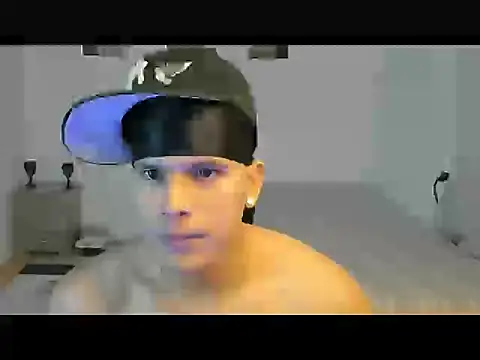 Snapshot of sant_wahlberg chatting on May 15, 2026, 10:52 pm sant wahlberg online show from May 15, 2026, 10:52 pm