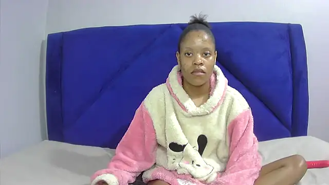 Snapshot of TheSexyBibi chatting on June 30, 2026, 7:36 pm TheSexyBibi online show from June 30, 2026, 7:36 pm