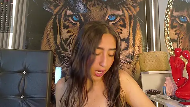 Snapshot of Angelasexx chatting on May 11, 2026, 1:01 pm Angelasexx online show from May 11, 2026, 1:01 pm
