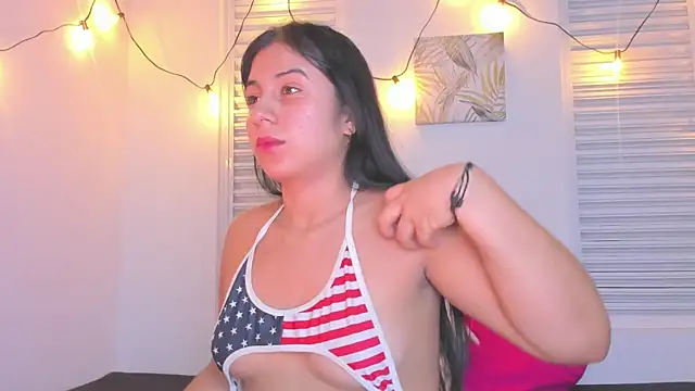 Snapshot of VictoriaaLopez chatting on July 4, 2026, 1:59 pm VictoriaaLopez online show from July 4, 2026, 1:59 pm