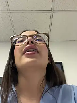 Snapshot of Sweet_Milaa1 chatting on June 29, 2026, 7:02 pm Sweet Milaa1 online show from June 29, 2026, 7:02 pm
