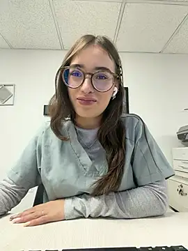 Snapshot of Sweet_Milaa1 chatting on July 22, 2026, 7:38 pm Sweet Milaa1 online show from July 22, 2026, 7:38 pm